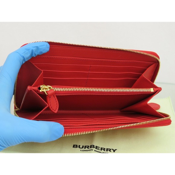 BURBERRY ELMORE RED LOGO EMBOSSED LEATHER ZIP AROUND CLUTCH CONTINENTAL WALLET - Picture 5 of 15